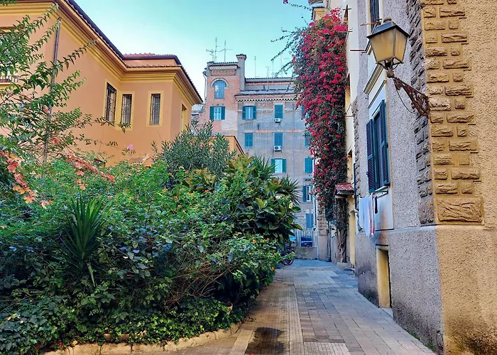 Ych-brand New Vatican Flat With Terrace דירה *